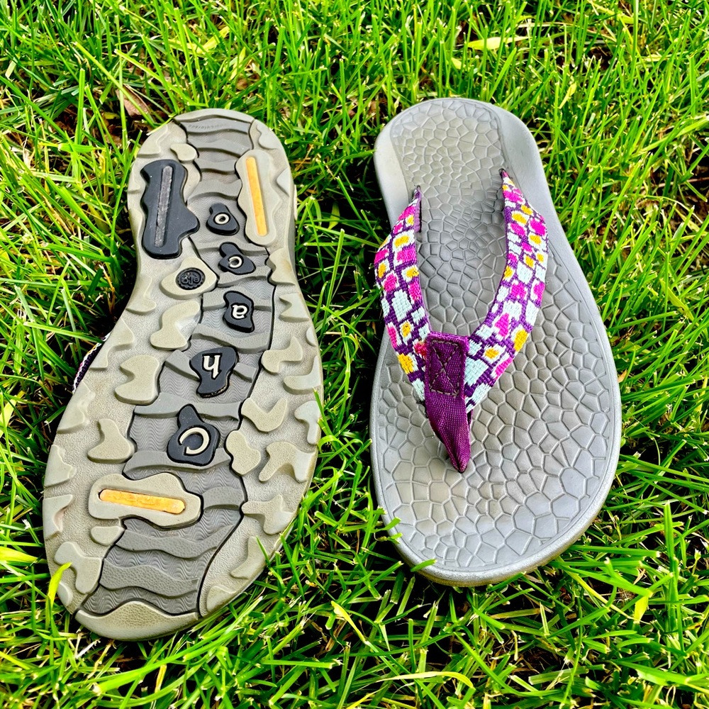 Chaco Flip Flops (6)